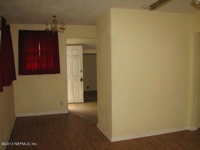 5400 Marcia Cir, Jacksonville, FL 32210 - photo 5