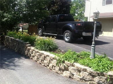 6000 Newside Rd, Schnecksville, PA 18078 - photo 3