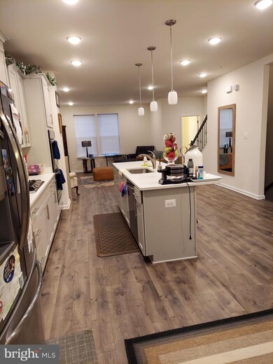 3016 Pinebrook Rd, Landover, MD 20785 - photo 4