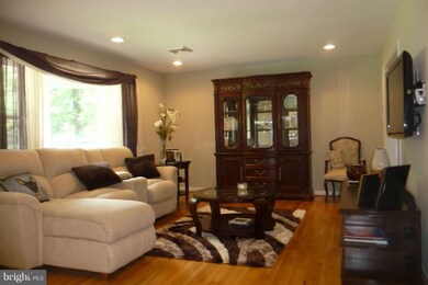 108 John Bennett Rd, Sykesville, MD 21784 - photo 4