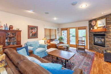 304 Adams Ranch Road 2-003-011-Living Ro