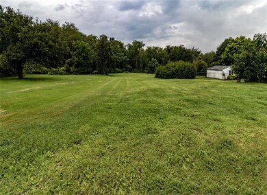 Use your imagination on this large backyard.  Vege