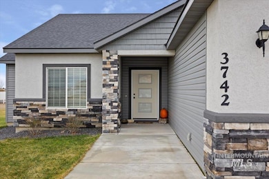 3742 N 2481 E, Twin Falls, ID 83301 - photo 4