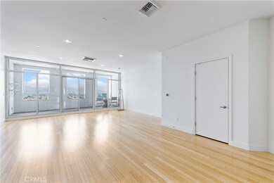 The Mercury unit 2002, Los Angeles, CA 90010 - photo 5