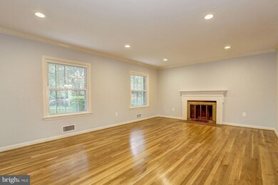 4631 Massachusetts Ave NW, Washington, DC 20016 - photo 5