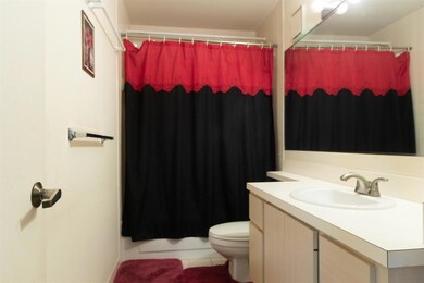 9 Amherst Ct unit D, Royal Palm Beach, FL 33411 - photo 4