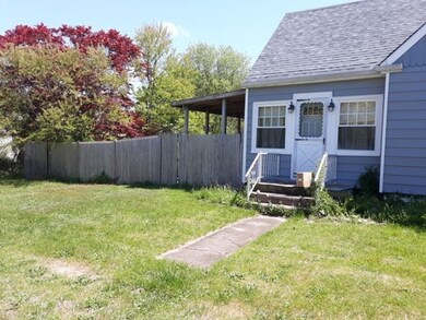 44 Calumet Rd, Fairhaven, MA 02719 - photo 2