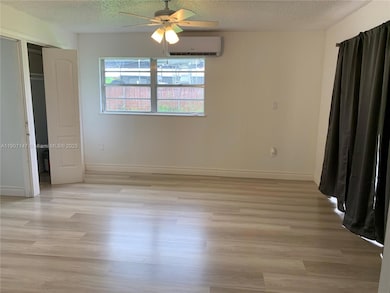 10040 SW 198th St, Cutler Bay, FL 33157 - photo 2