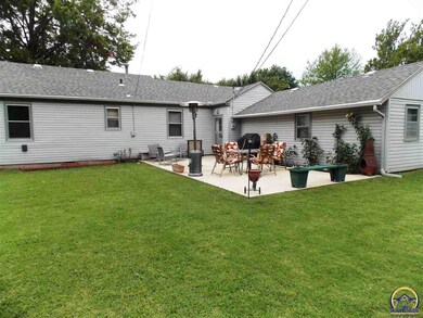 4300 SW 23rd St, Topeka, KS 66614 - photo 3