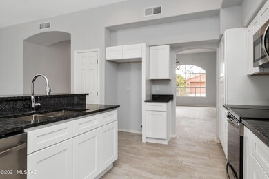 Kitchen 4