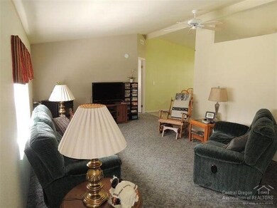 53827 Yoho Dr, La Pine, OR 97739 - photo 5