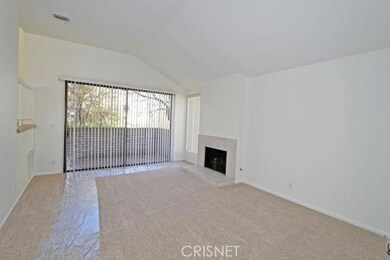 21800 Marylee St unit 61, Woodland Hills, CA 91367 - photo 4
