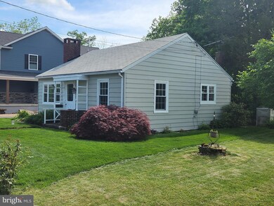 40 N 9th St, Quakertown, PA 18951 - photo 2