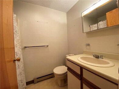 26 W Castle Way unit C, Charlestown, RI 02813 - photo 5