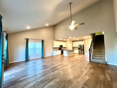 633 Hidden Cove Dr, Princeton, TX 75407 - photo 5