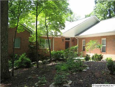 2911 Green Mountain Rd SE, Huntsville, AL 35803 - photo 5