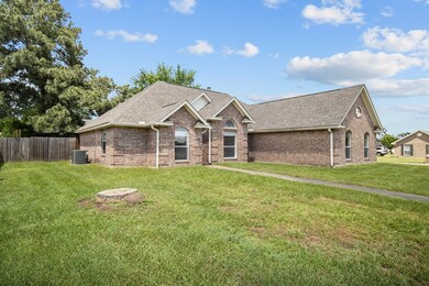 165 Ashwood Bend, Lufkin, TX 75904 - photo 3