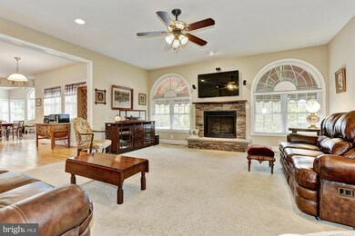 5200 Equestrian Dr, Sykesville, MD 21784 - photo 5