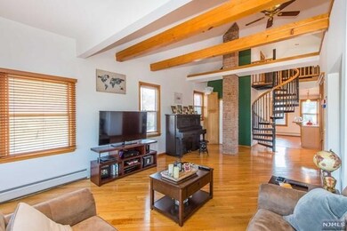 551 Washington St unit 2, Carlstadt, NJ 07072 - photo 3