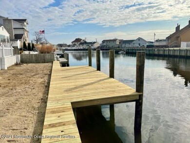 760 Tunney Point Dr, Toms River, NJ 08753 - photo 3