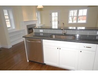 123 Water St, Newburyport, MA 01950 - photo 4