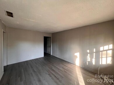 334 Brevard St unit F, Statesville, NC 28677 - photo 3