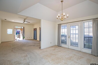 503 Hyde Park Dr, Tyler, TX 75701 - photo 4