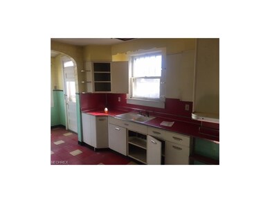 818 Concord Ave SW, Canton, OH 44710 - photo 7