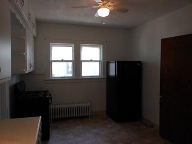 1659 Peck St. Muskegon 49441 003