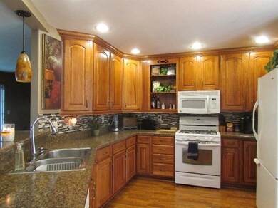 4806 W 105th Ct, Crown Point, IN 46307 - photo 6