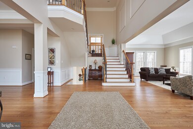 309 Reserve Gate Terrace, Silver Spring, MD 20905 - photo 3