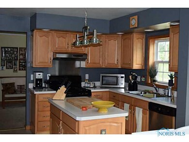 1131 W State Line Rd, Toledo, OH 43612 - photo 5