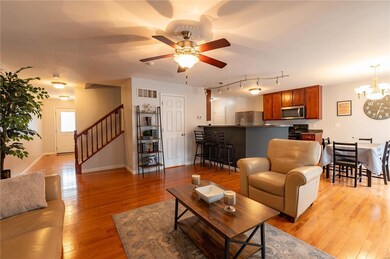 6836 Hampshire Ct, Maryville, IL 62062 - photo 5