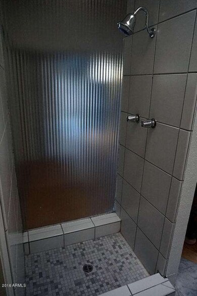 1140shower