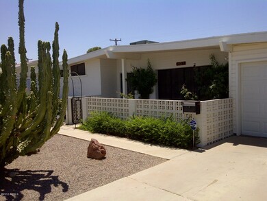 FRONT COURTYARD