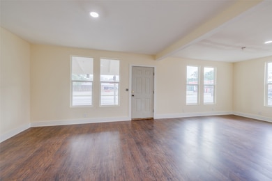 1410 Fannin St, Columbus, TX 78934 - photo 3