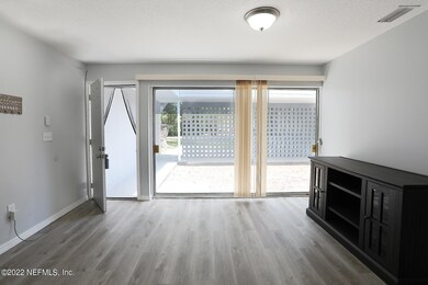 9106 Jefferson 06