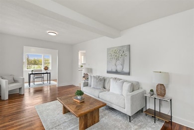 5784 NE 11th Ct, Des Moines, IA 50313 - photo 2