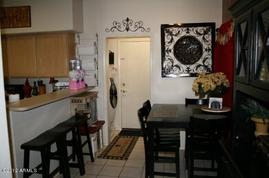 Kitchen eating area, another view