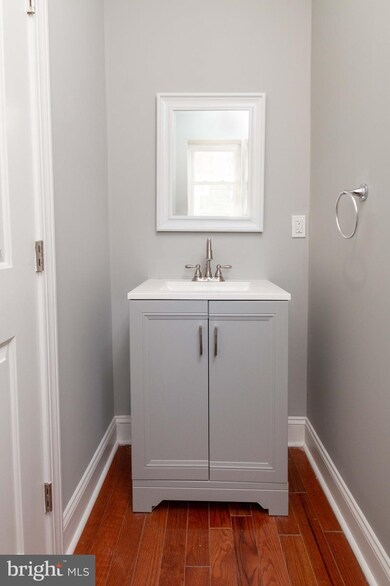 5546 Spruce St, Philadelphia, PA 19139 - photo 7