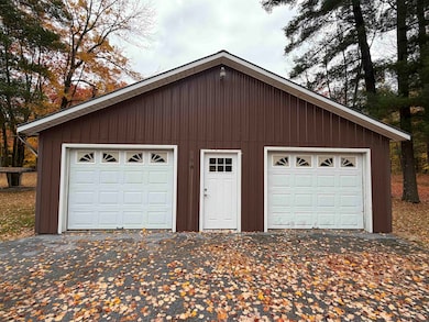 540 Rte 7 Route, Highgate, VT 05488 - photo 7