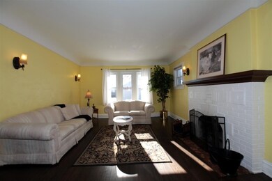 2113 Waverly Place, Waukegan, IL 60085 - photo 5