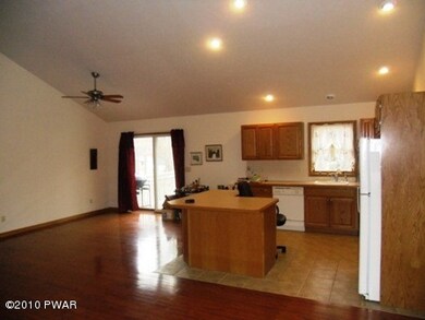 103 Surrey Ln, Lords Valley, PA 18428 - photo 3