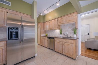 3818 W End Ave unit 204, Nashville, TN 37205 - photo 6