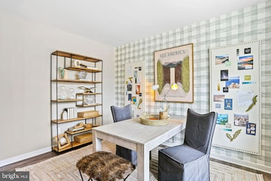 1231 Red Clover Ln unit BRIARS LOT 197, Ranson, WV 25438 - photo 2