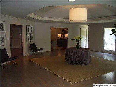 Ultra sophisticated! Foyer: Approx 38'x18'10