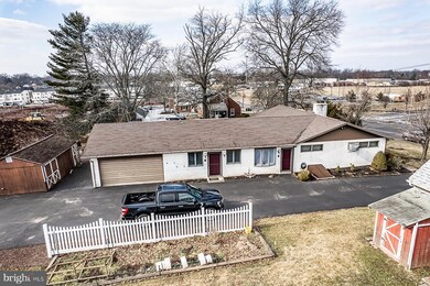 44 N County Line Rd, Souderton, PA 18964 - photo 5