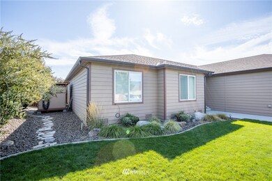401 S Jarvis Ave, East Wenatchee, WA 98802 - photo 3