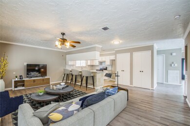 10111 Heather Hill Dr, Houston, TX 77086 - photo 3