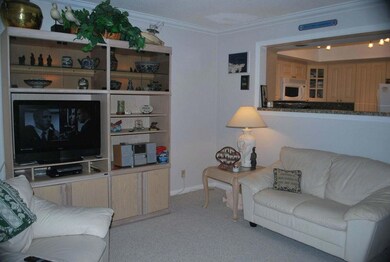 100 Lehane Terrace unit 250, North Palm Beach, FL 33408 - photo 4